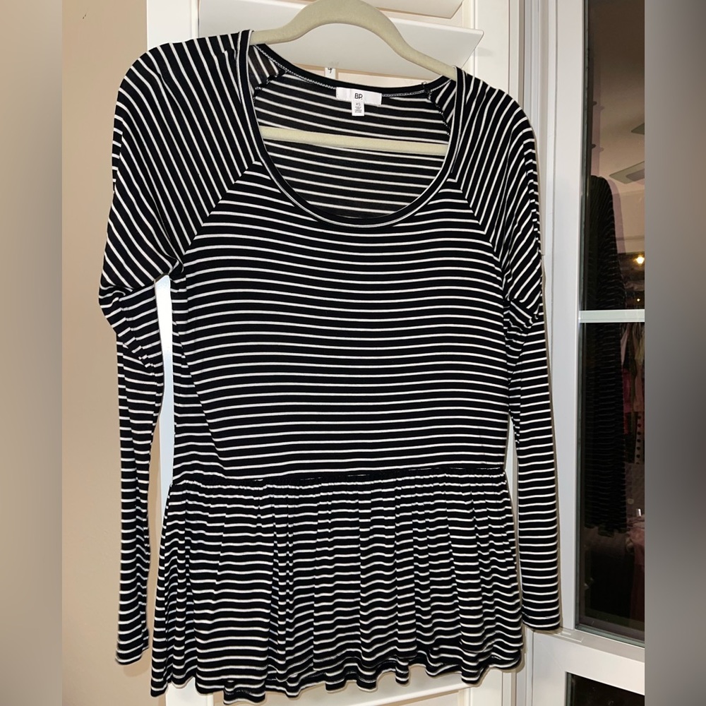 Black and white, long sleeve, peplum top